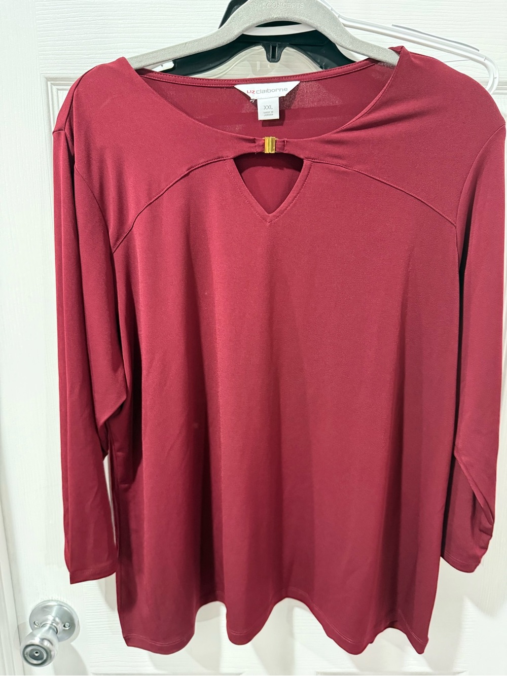 Liz Claiborne Burgundy Long-Sleeve Keyhole Top with Gold Accent